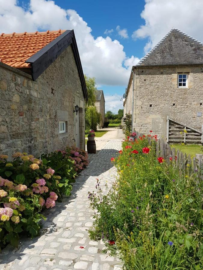 Ferme Hay Day Bed & Breakfast Englesqueville-la-Percee Exterior photo